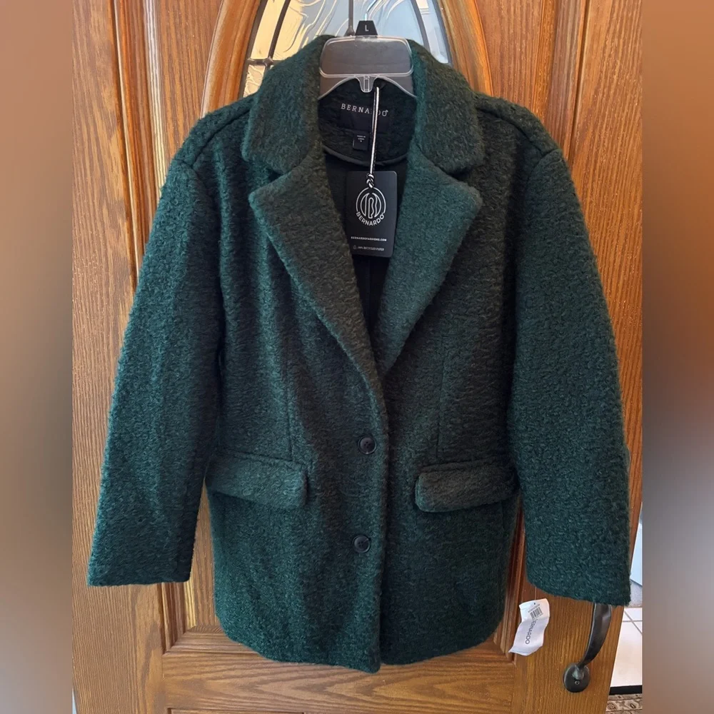 NWT Bernardo Women’s Notch Lapel Single Breasted Forest Green Coat Size Small - Picture 1 of 10
